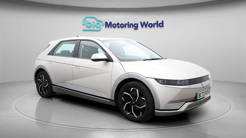 Used 2024 Hyundai Ioniq 5 Premium SUV | £21,900 (Fair price) - Image 1/4