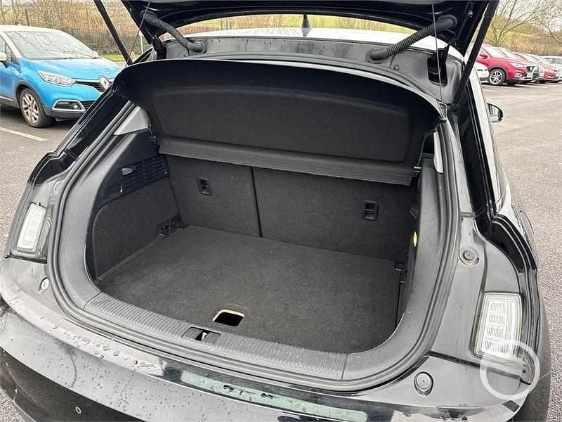 Used Audi A1 Sportback Sport 125 HP (91 kW) 2016 Black Hatchback