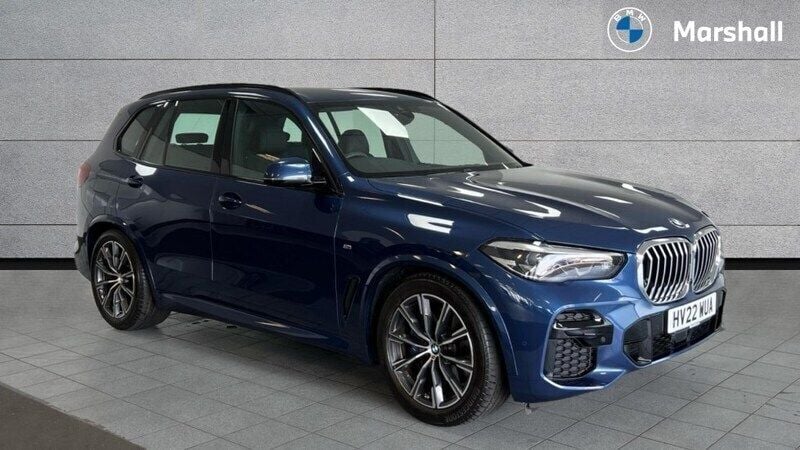 Phytonic blue metallic paint Used 2022 BMW X5 M Sport SUV | £45,357 (Good price) - Image 1/4