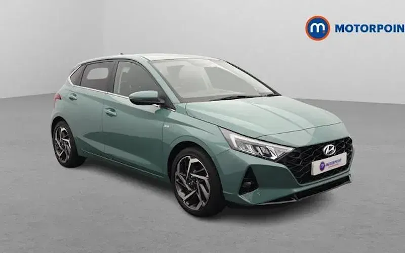Used Hyundai i20 Premium 101 HP (74 kW) 2023 Hatchback
