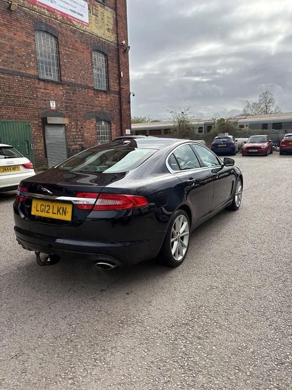 Used Jaguar XF Premium Luxury 240 HP (176 kW) 2012 Blue Sedan
