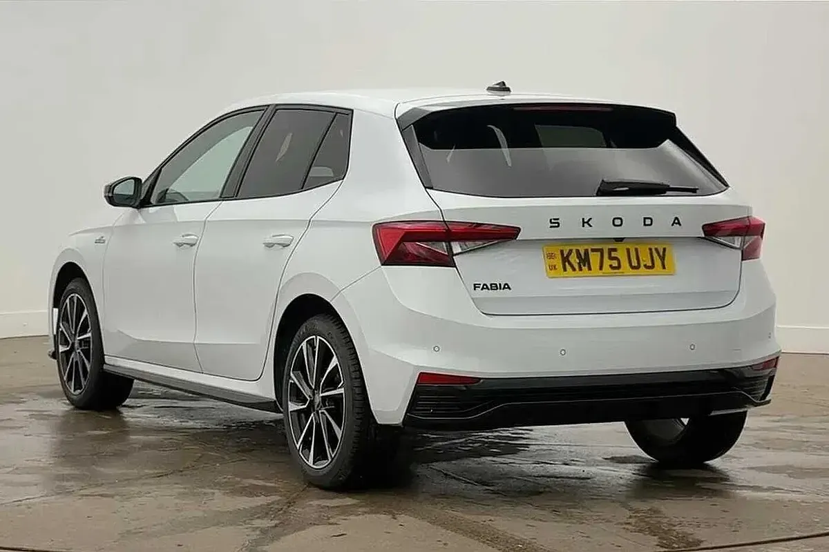 Used Skoda Fabia Monte Carlo 85 HP (62 kW) 2025 Moon white metallic Hatchback
