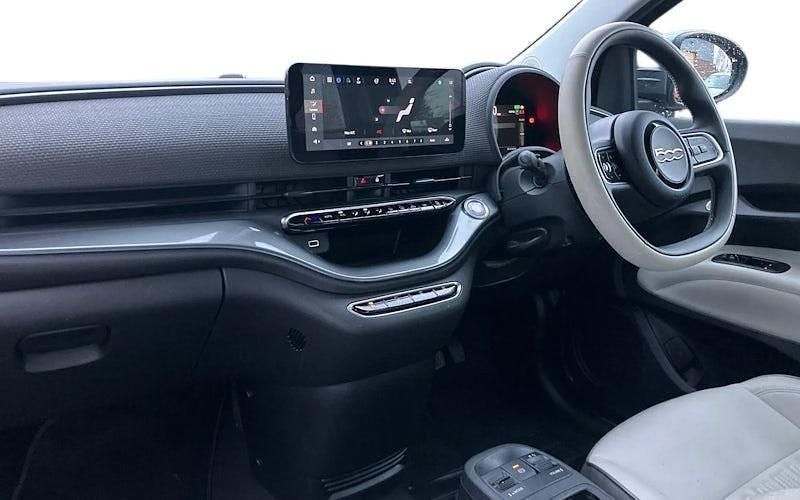 Second-hand Fiat 500e La Prima 86 kW (118 CP) 2022 Gri Cabrio