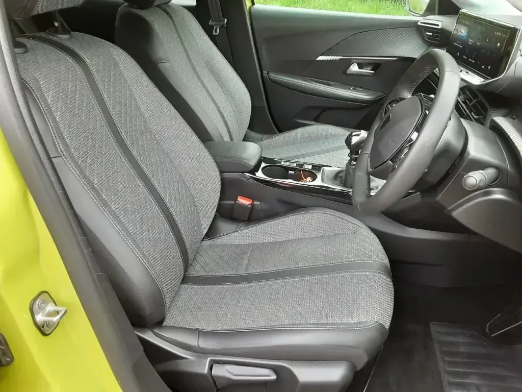 Used Peugeot 208 Allure 2024 Yellow Hatchback