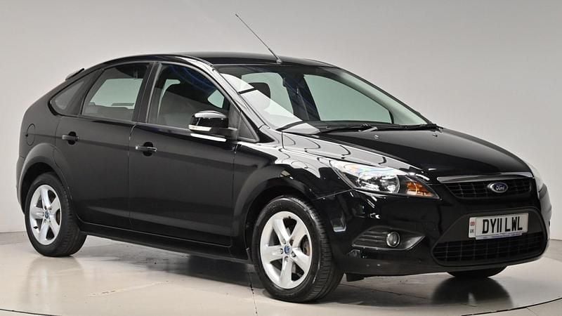 Black Used 2011 Ford Focus Zetec Hatchback | £5,680 (Fair price) - Image 1/4