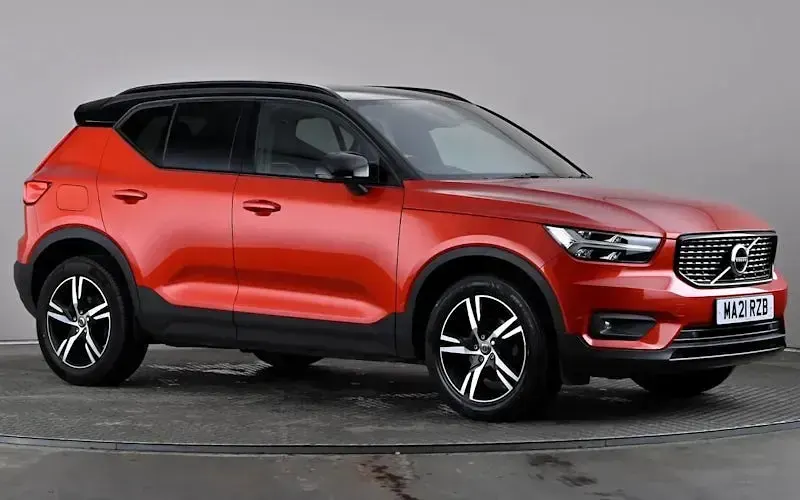 Used Volvo XC40 R-Design 163 HP (119 kW) 2021 SUV