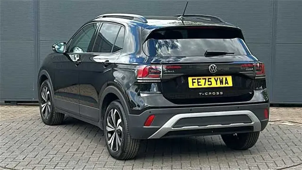Usado VW T-Cross Match 115 HP (84 kW) 2025 Preto SUV