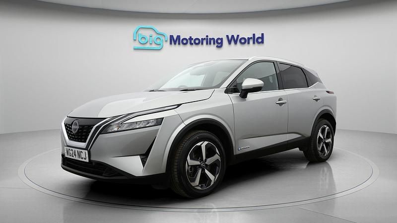 Used Nissan Qashqai N-Connecta 190 HP (139 kW) 2023 Silver SUV