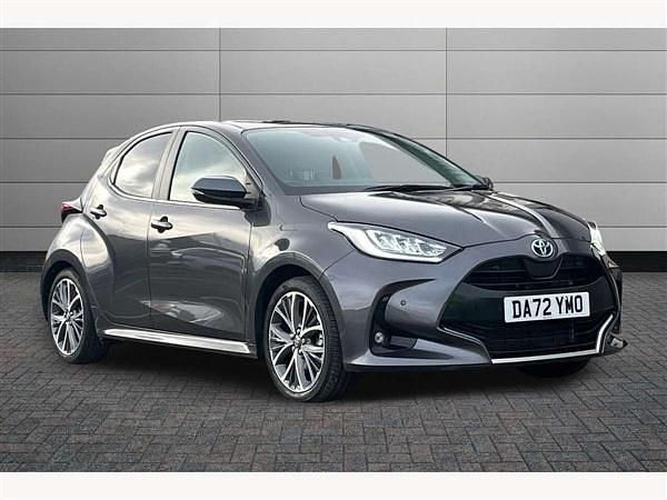 Used 2022 Toyota Yaris Hatchback | £19,499 (A bit pricey) - Image 1/3