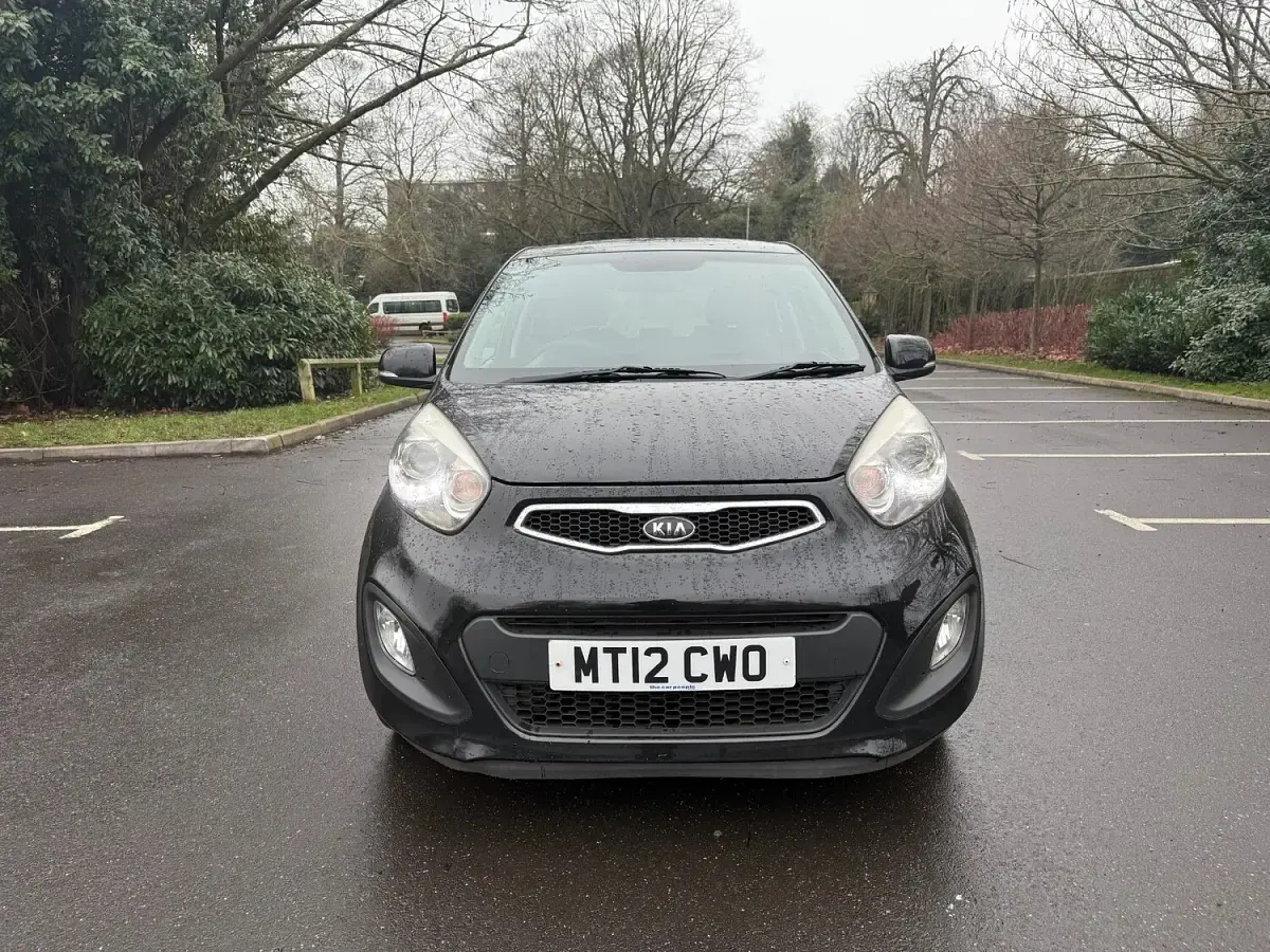 Used Kia Picanto 84 HP (61 kW) 2012 Black Hatchback