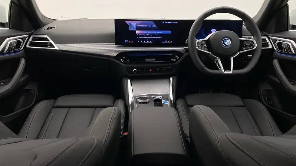 Used BMW i4 M Sport 246 kW (335 HP) 2025 White Sedan