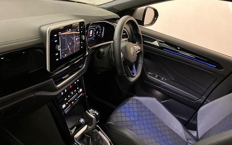 Used VW T-Roc R 300 HP (220 kW) 2025 SUV