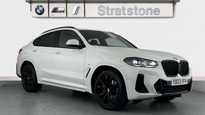 White Used 2023 BMW X4 M Sport SUV | £39,499 (Good price) - Image 1/4