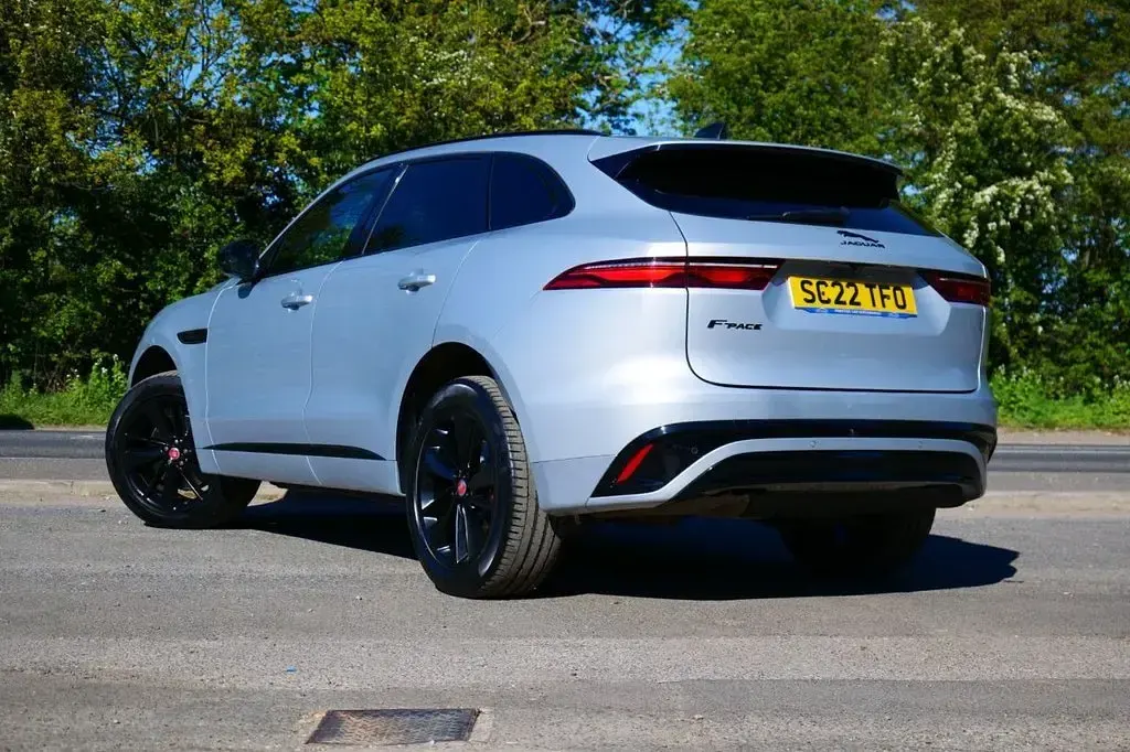 Used Jaguar F-Pace R-Dynamic 204 HP (150 kW) 2022 Silver SUV