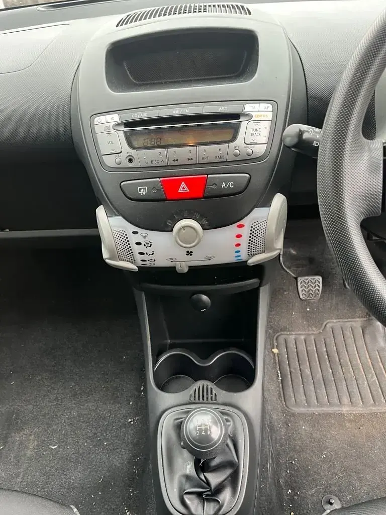 Begagnad Citroën C1 VTR Sport 68 HK (50 kW) 2012 Blå Halvkombi