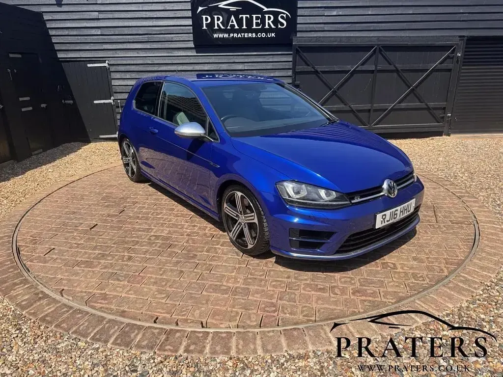 Used VW Golf VII R 300 HP (220 kW) 2016 Hatchback