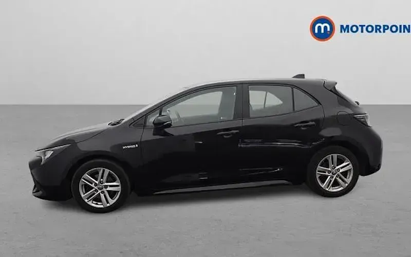 Used Toyota Corolla 122 HP (89 kW) 2022 Hatchback