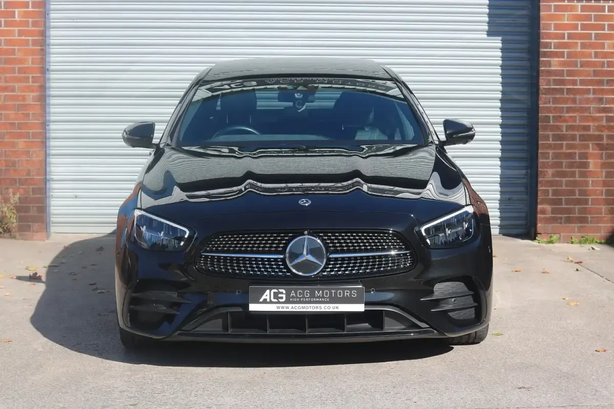 Used Mercedes E200 AMG line 200 HP (147 kW) 2023 Black Sedan