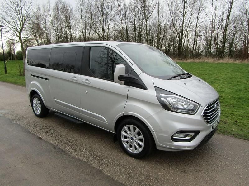 Used Ford Tourneo 2021 Silver MPV