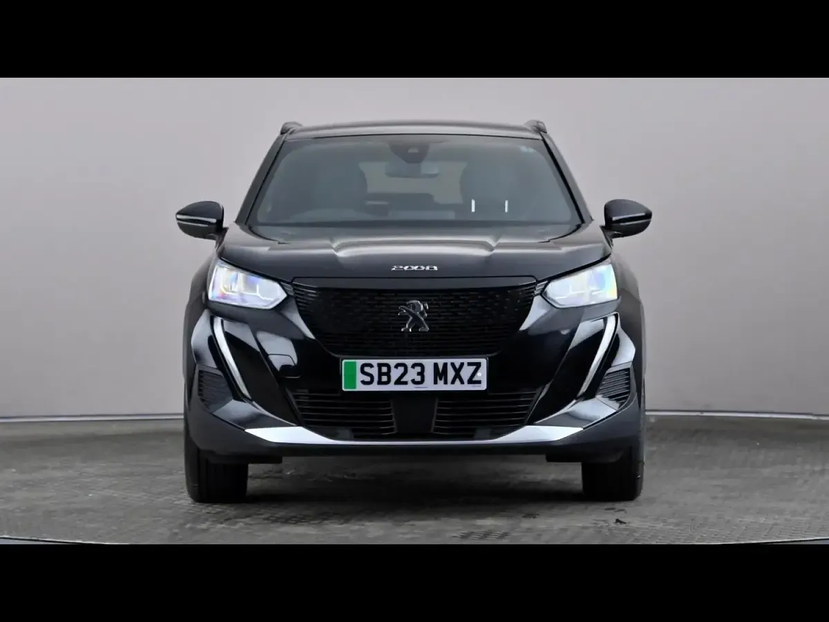 Used Peugeot 2008 Allure+ 100 kW (136 HP) 2023 Black SUV