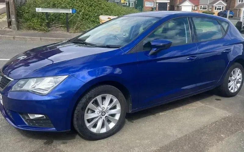 Used Seat Leon SE 131 HP (96 kW) 2019 Blue Hatchback