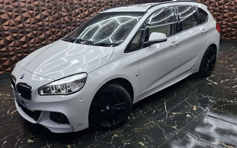 Used BMW 225 M Sport 231 HP (169 kW) 2015 White Hatchback
