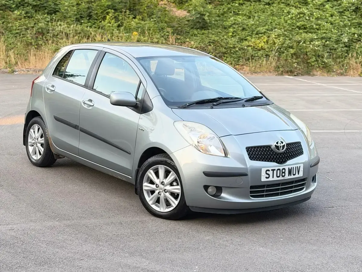 Used Toyota Yaris 2008 Silver Hatchback