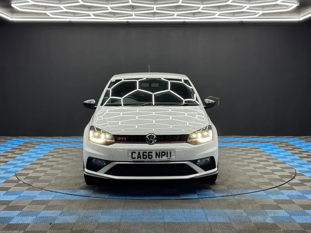 Used VW Polo GTI 192 HP (141 kW) 2016 White Hatchback