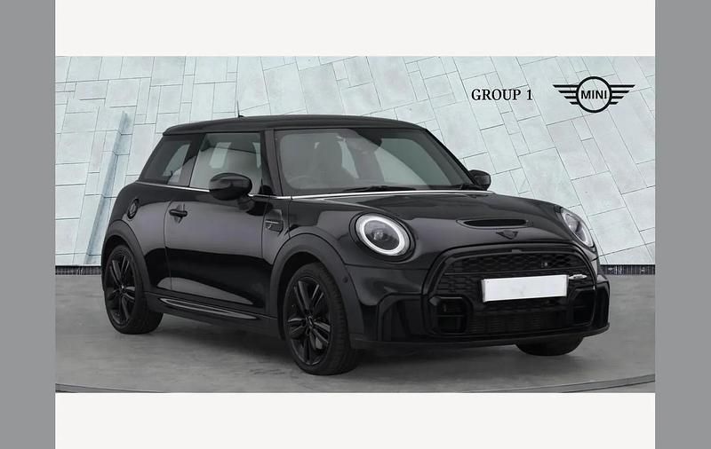 Midnight black ii Used 2022 Mini Cooper S Comfort Hatchback | £19,895 (Fair price) - Image 1/4