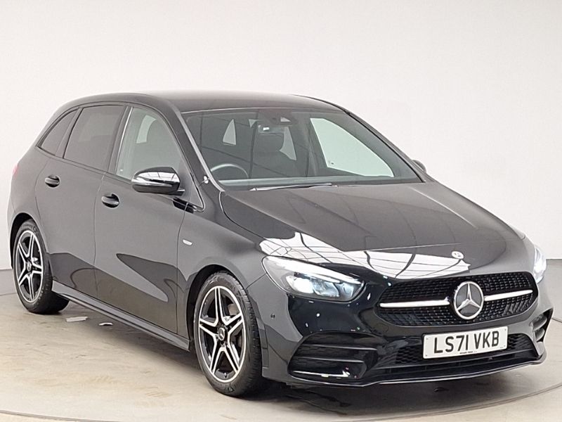 Black Used 2021 Mercedes B200 Executive MPV | £22,498 (A bit pricey) - Image 1/4