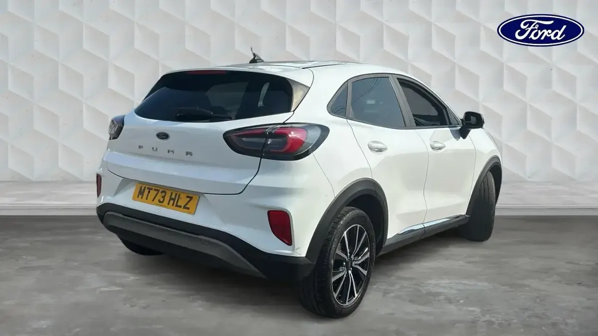 Used Ford Puma Titanium 125 HP (91 kW) 2023 White SUV