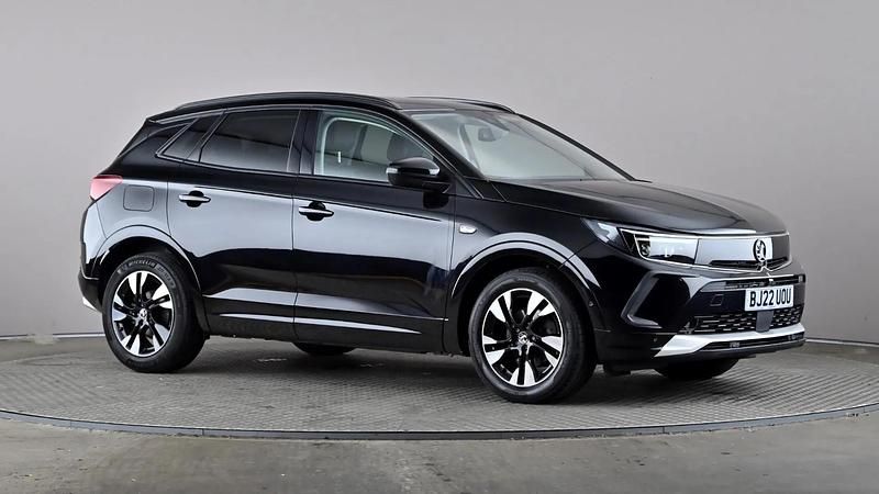 Black Used 2022 Vauxhall Grandland X Ultimate SUV | £16,698 (A bit pricey) - Image 1/4