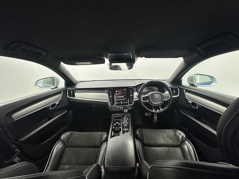 Used Volvo S90 R-Design 190 HP (139 kW) 2019 Blue Sedan