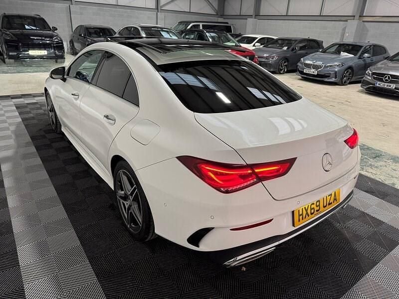 Used Mercedes CLA220 AMG Line Premium Plus 190 HP (139 kW) 2019 White Sedan
