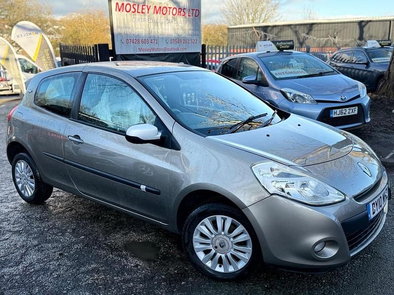 Beige Used 2010 Renault Clio II Hatchback | £1,290 (Good price) - Image 1/4