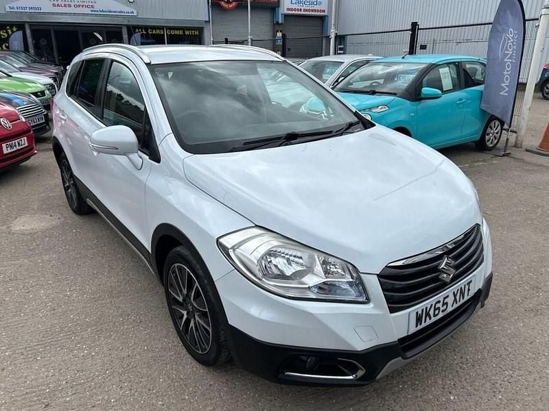 White Used 2015 Suzuki SX4 S-Cross SZ-T SUV | £7,999 (Fair price) - Image 1/4