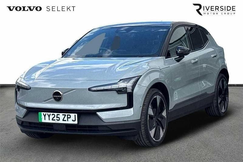 Crystal white New 2025 Volvo EX30 Performance SUV | £35,995 (Fair price) - Image 1/4