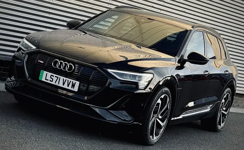 Used Audi e-tron Black Edition 230 kW (313 HP) 2021 Black SUV