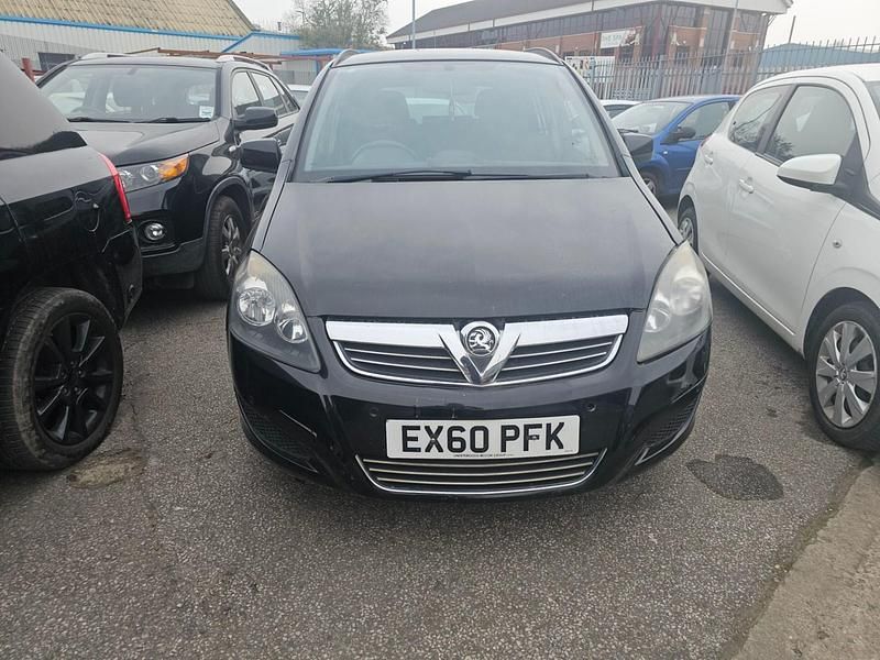 Used Vauxhall Zafira 120 HP (88 kW) 2010 Black MPV