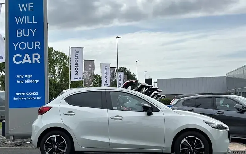 Begagnad Mazda 2 Homura-Aka 90 HK (66 kW) 2024 Halvkombi