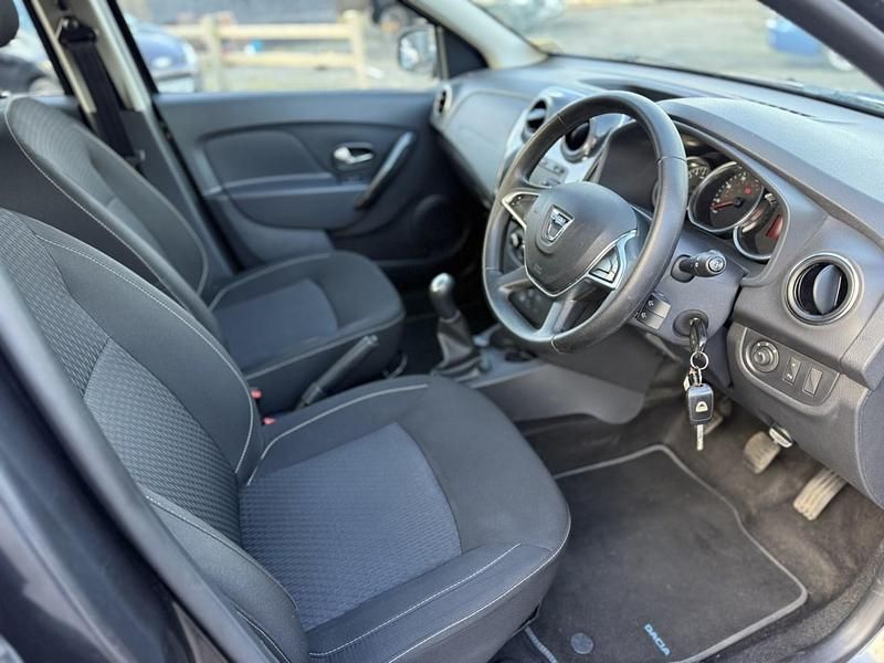 Used Dacia Sandero Lauréate 2018 Grey Hatchback