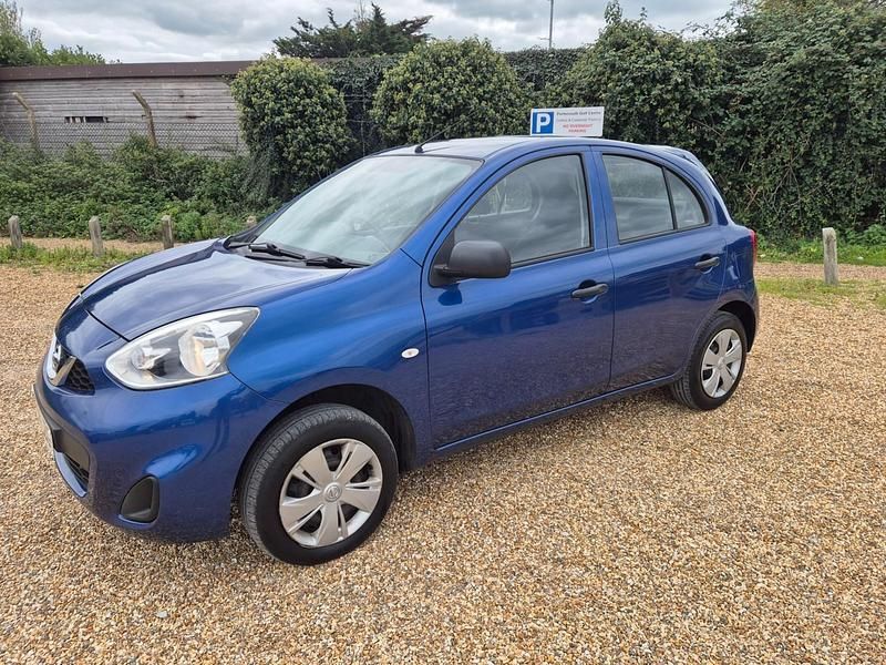 Used Nissan Micra Visia 80 HP (58 kW) 2014 Blue Hatchback