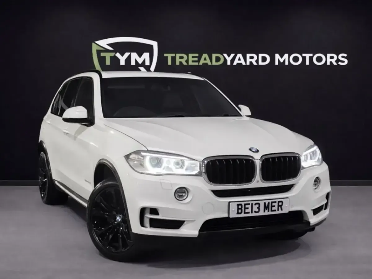 Gebraucht BMW X5 Comfort Edition 2013 Weiß SUV