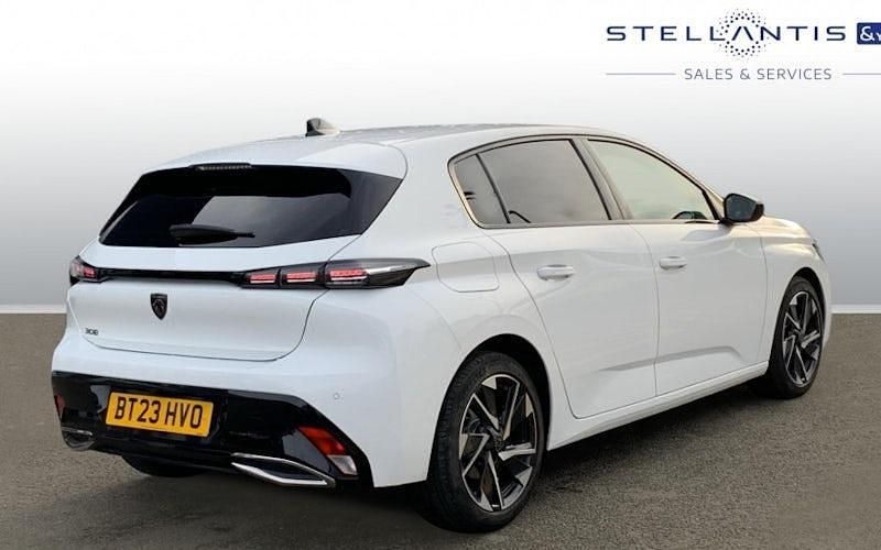 Used Peugeot 308 Allure Premium 131 HP (96 kW) 2023 Hatchback