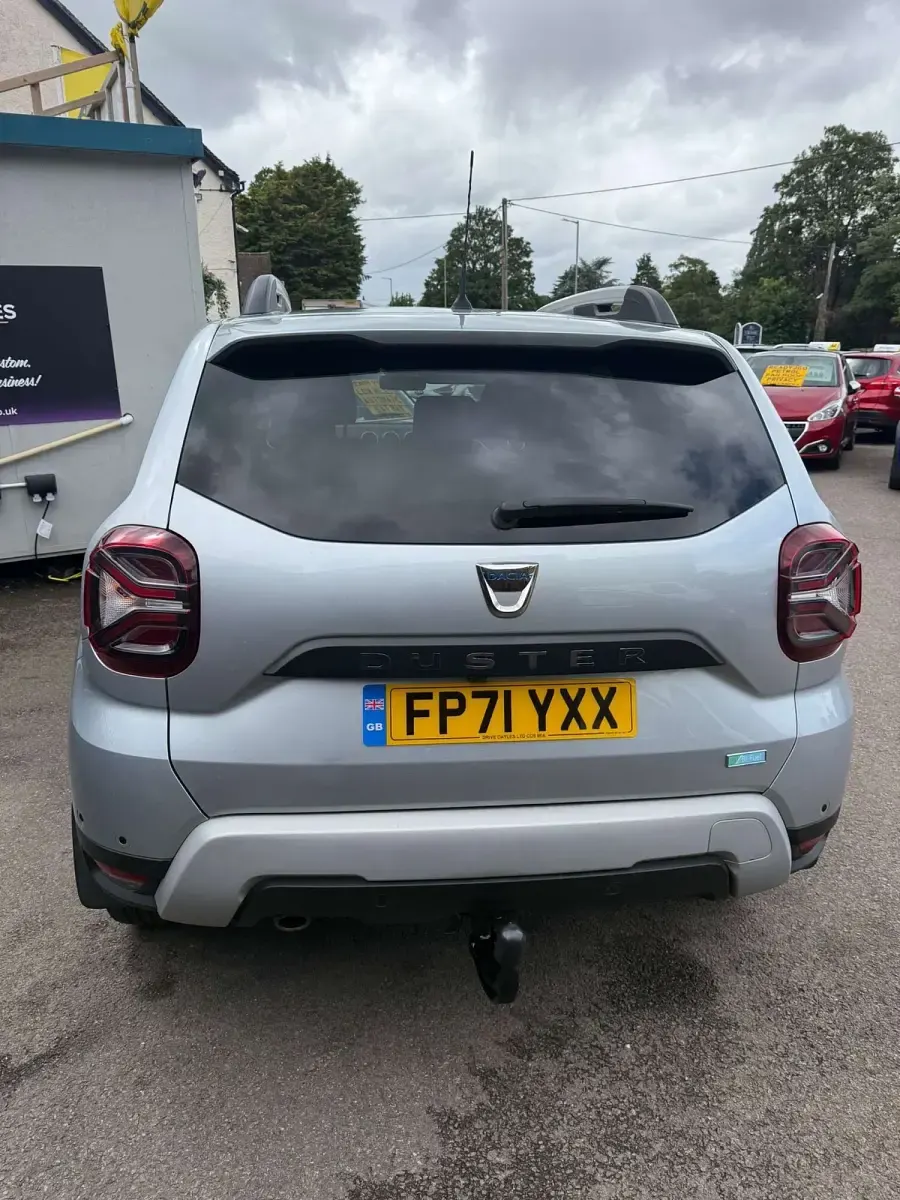 Used Dacia Duster Prestige 100 HP (73 kW) 2021 Grey SUV
