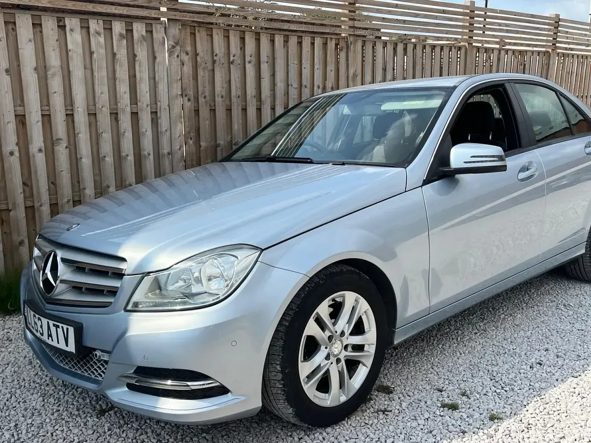 Used Mercedes C180 Executive 2013 Silver Sedan
