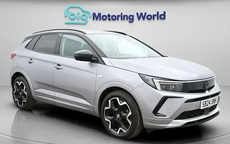 Second-hand Vauxhall Grandland X Ultimate 131 CP (96 kW) 2024 SUV