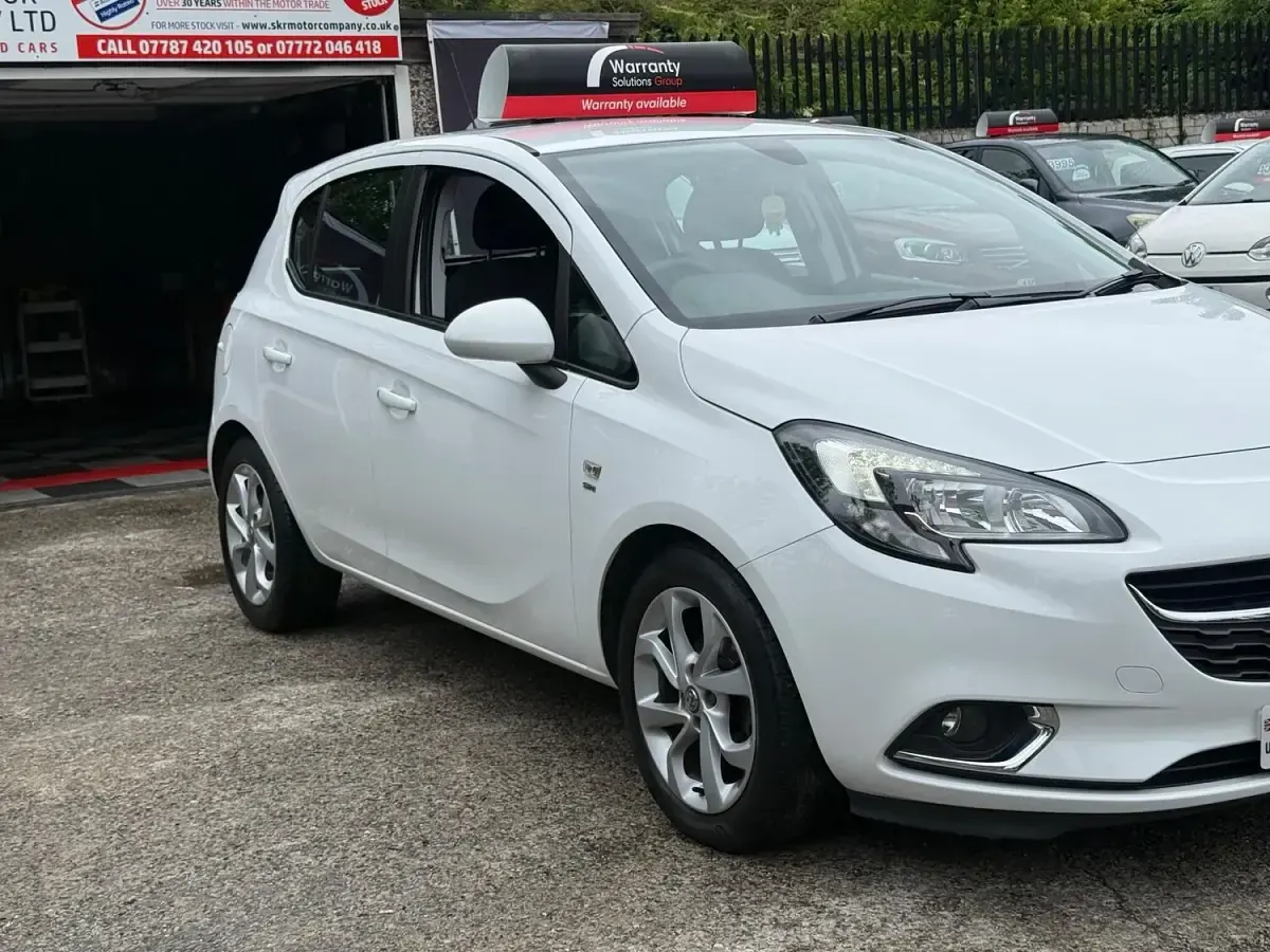 Used Vauxhall Corsa SRi 2016 White Hatchback