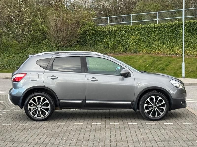 Used Nissan Qashqai N-TEC 2012 Grey SUV