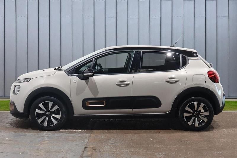 Begagnad Citroën C3 PureTech 82 HK (60 kW) 2023 Brun Halvkombi